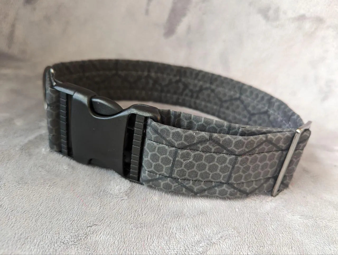 GREY HEXAGONS borderlands inspired costume fursuit collar handmade by Norsewolf for cosplay and pets